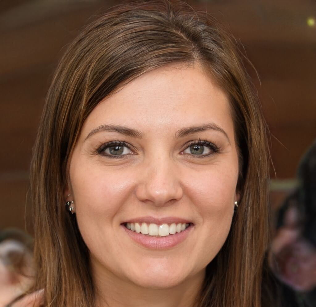 Samantha Lee